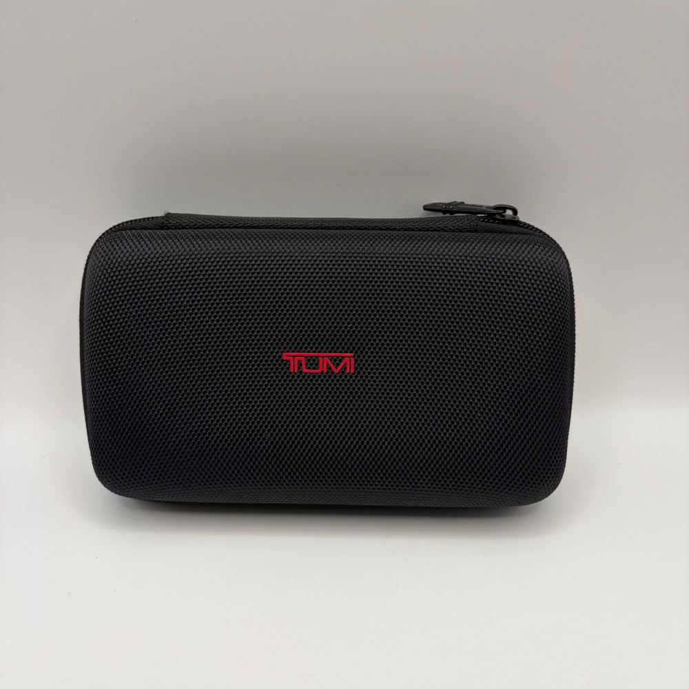 Tumi Delta Airlines Business Class Amenity Kit Black Hardshell Case Malin+Goetz
